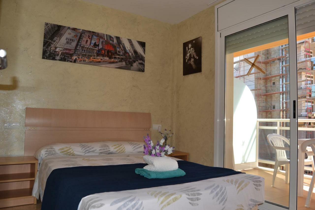 Fabuloso Apartamento Familiar Con Piscina En Salou Apartment Екстериор снимка